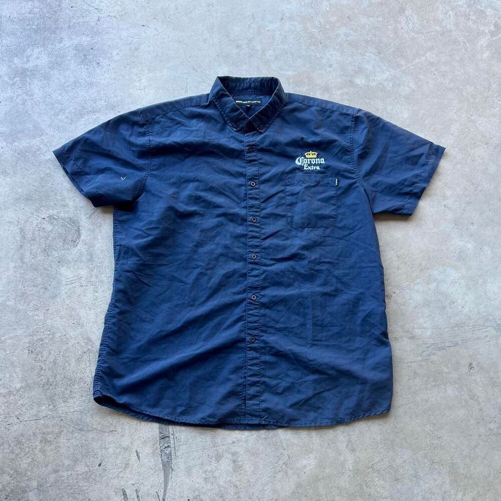 Molokai Corona Beer Short Sleeve Button Up Mens S… - image 1